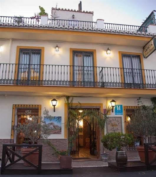 Hostal San Juan Salobrena Ngoại thất bức ảnh